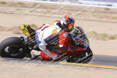 media/Nov-12-2023-SoCal Trackdays (Sun) [[5d1fba4e7d]]/Turn 9 Inside (1050am)/